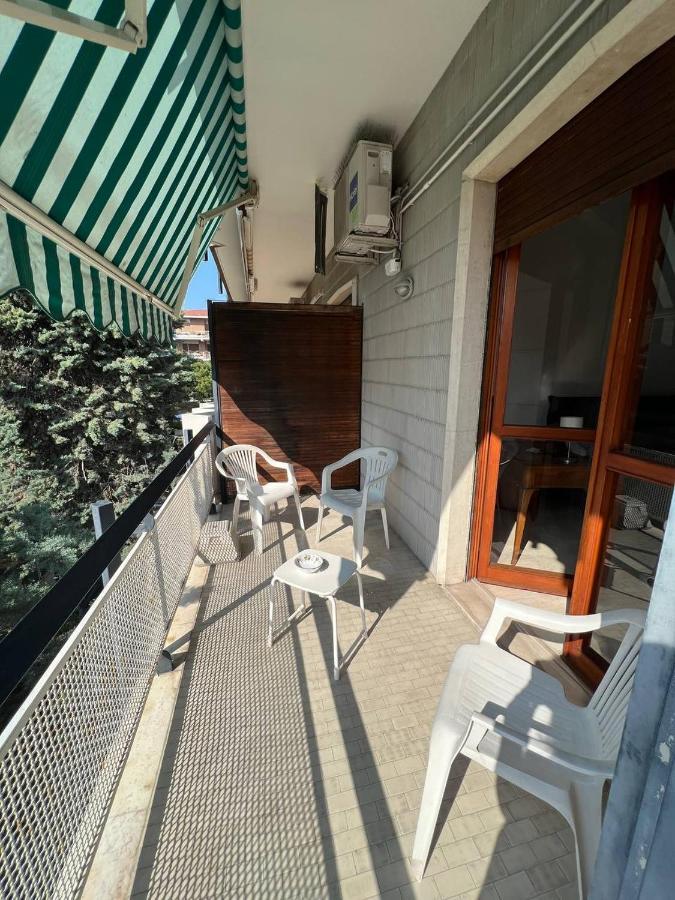 Apartamento A Casa Di Nonna Pescara Exterior foto
